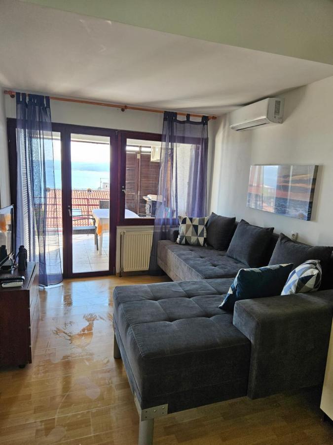 Apartments With Swimming Pool 9X4M 塞尔瑟 外观 照片